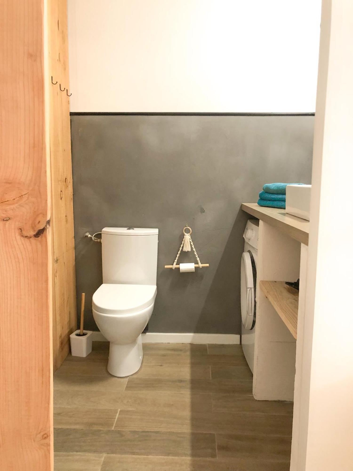 Le Studio Du Coutach Quissac  Luaran gambar