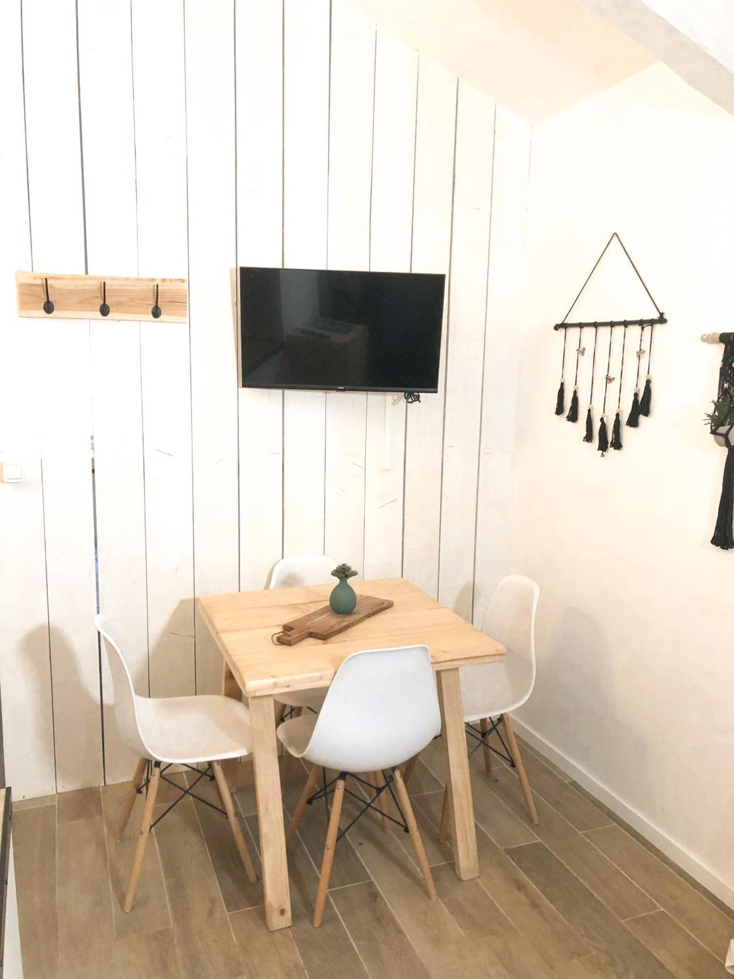 Le Studio Du Coutach Quissac  Luaran gambar